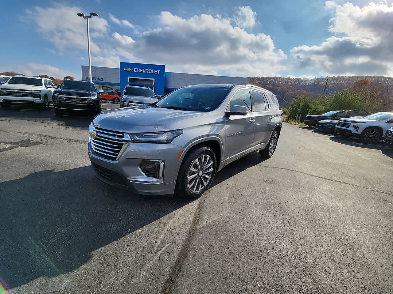 2023 Chevrolet Traverse Premier's photo