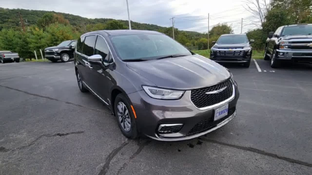 2C4RC1S77NR202829