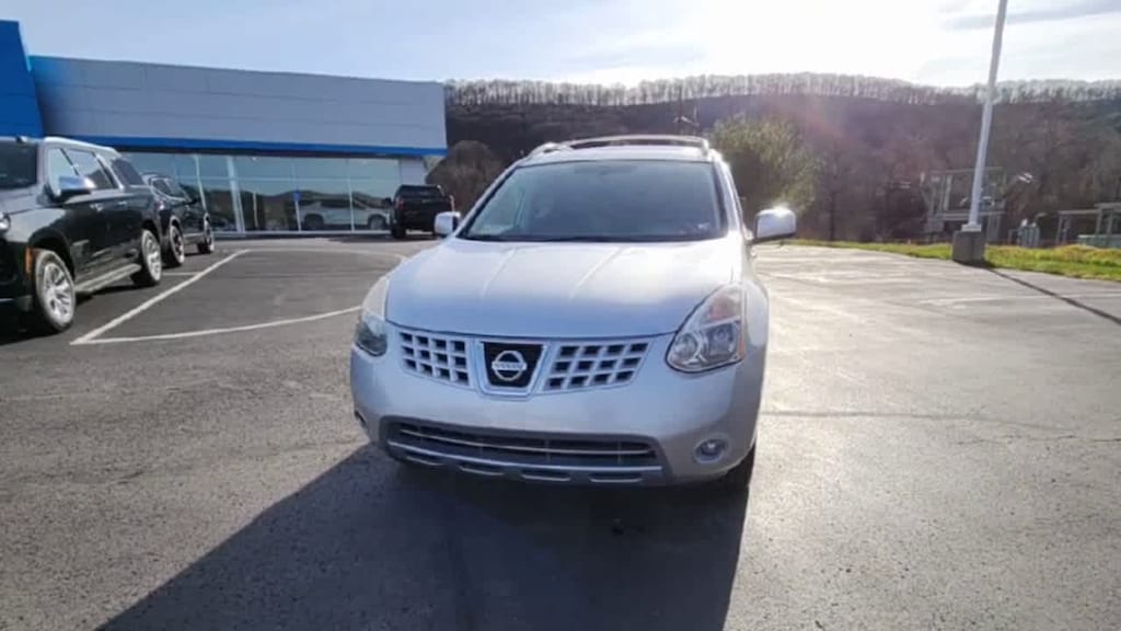 Used 2010 Nissan Rogue SL