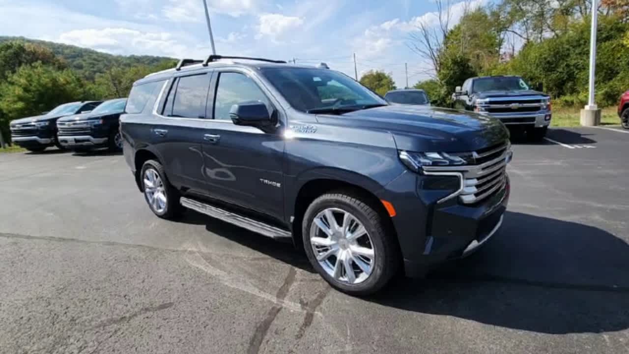 2021 Chevrolet Tahoe High Country photo 2