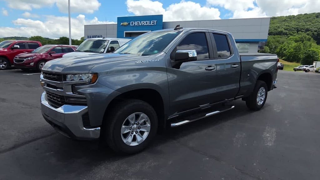 Used 2020 Chevrolet Silverado 1500 LT Truck