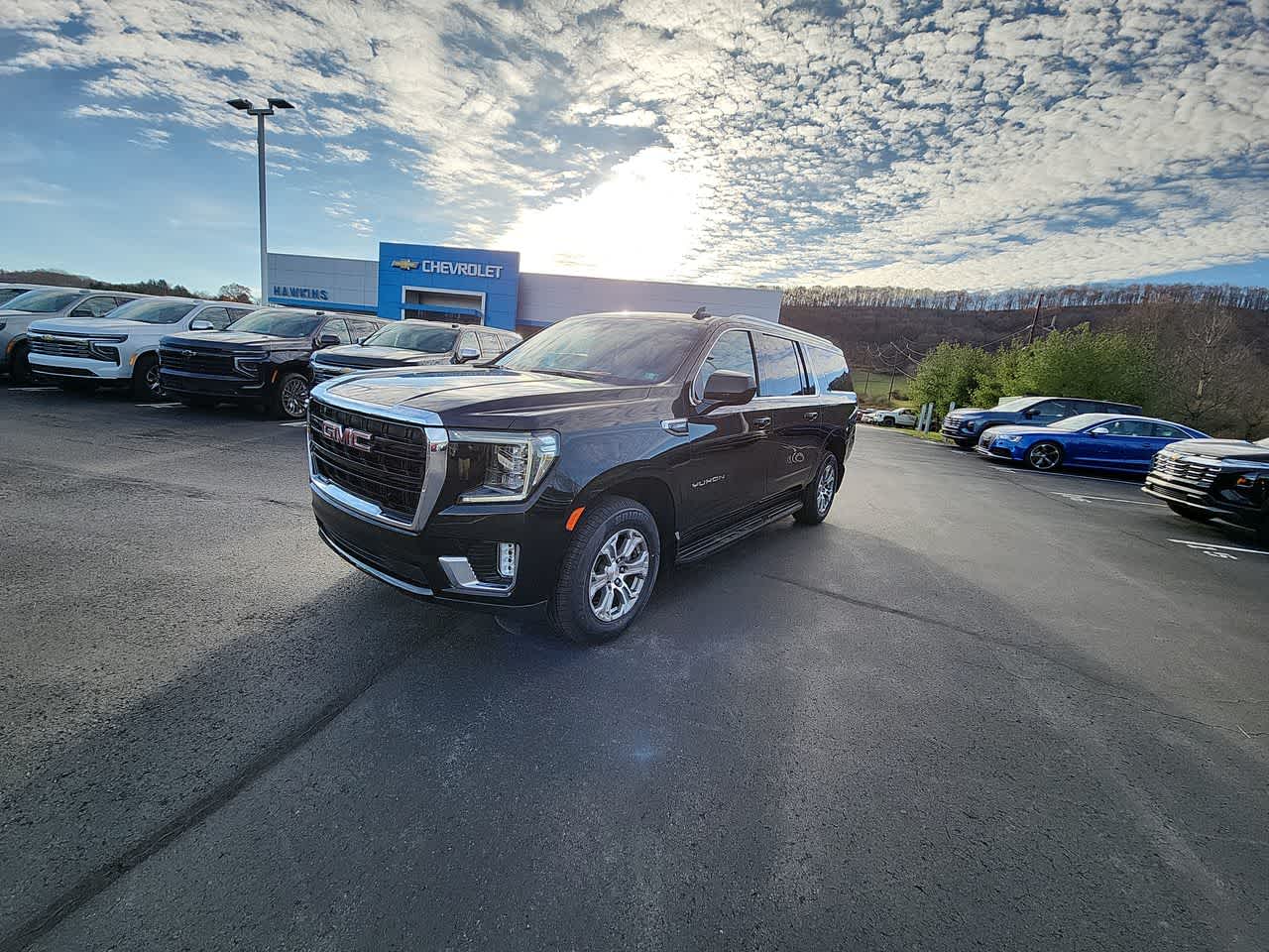 2022 GMC Yukon XL SLE's photo