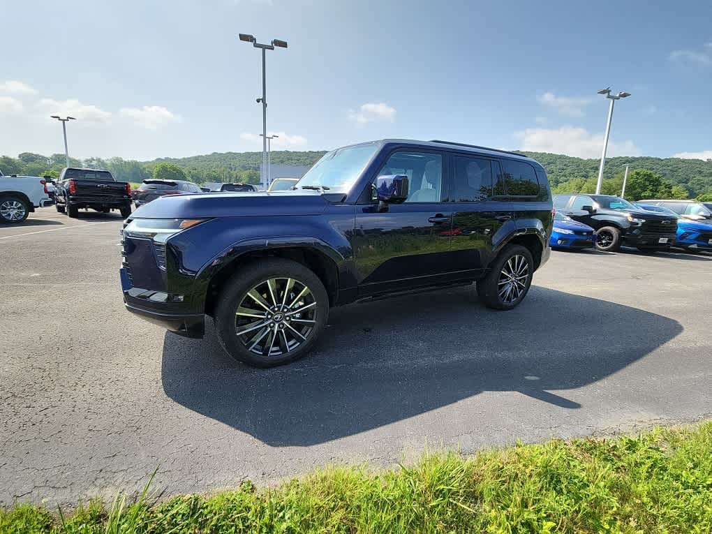 2024 Lexus GX 460 550 Luxury's photo