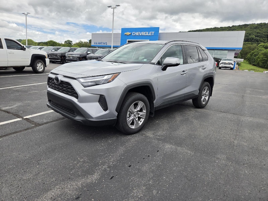 Used 2022 Toyota RAV4 XLE SUV