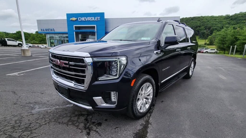 Used 2023 GMC Yukon XL SLT SUV