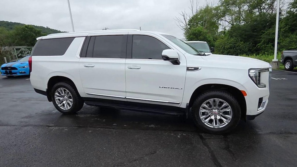 Used 2024 GMC Yukon XL Denali SUV