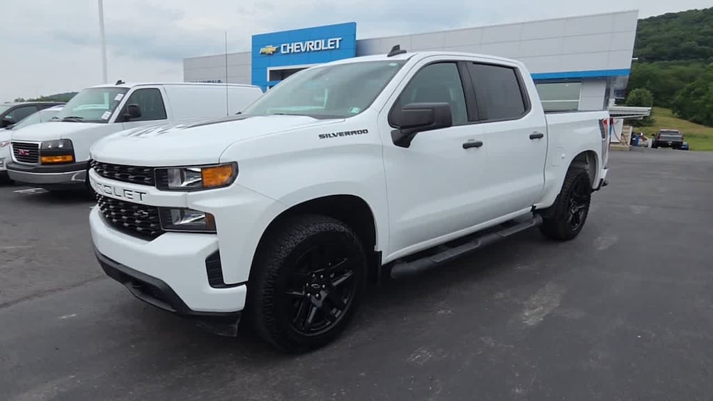 Used 2022 Chevrolet Silverado 1500 LTD Custom Truck