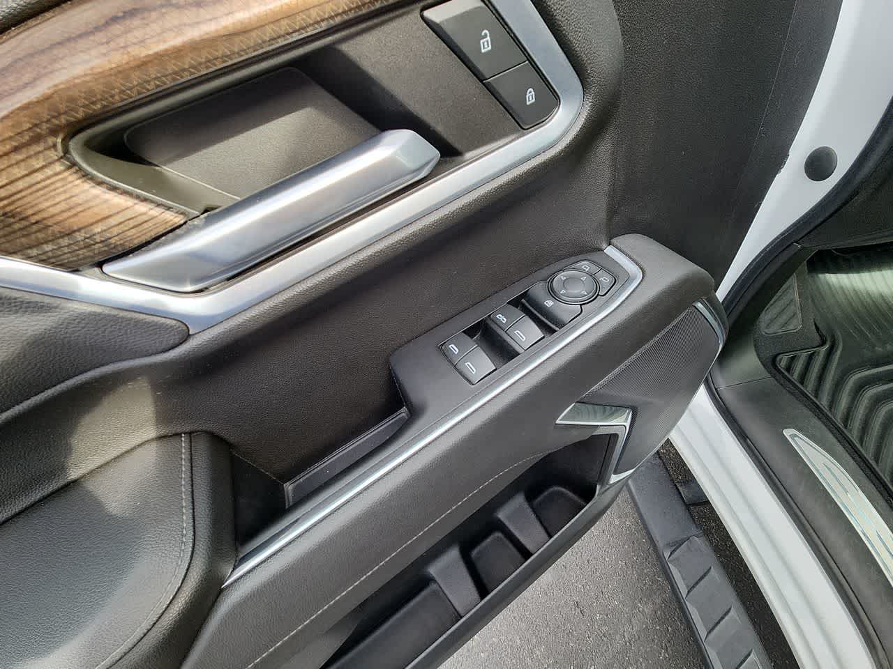 2022 Chevrolet Silverado 1500 LT - Photo 22