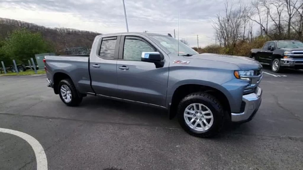 Used 2021 Chevrolet Silverado 1500 LT Truck
