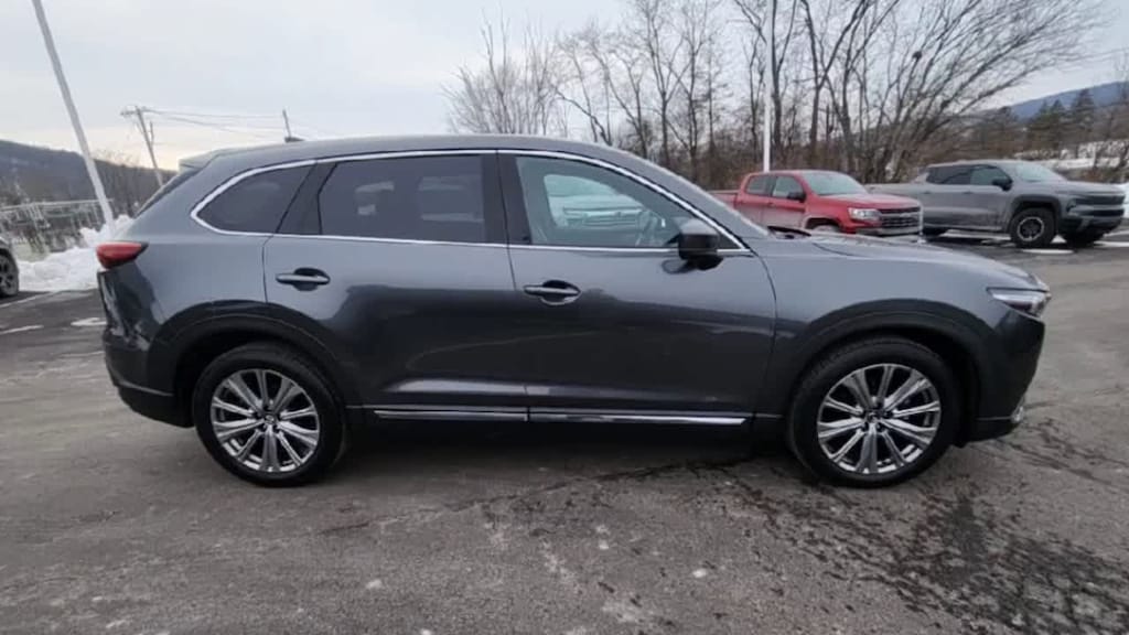 Used 2023 Mazda CX-9 Signature SUV