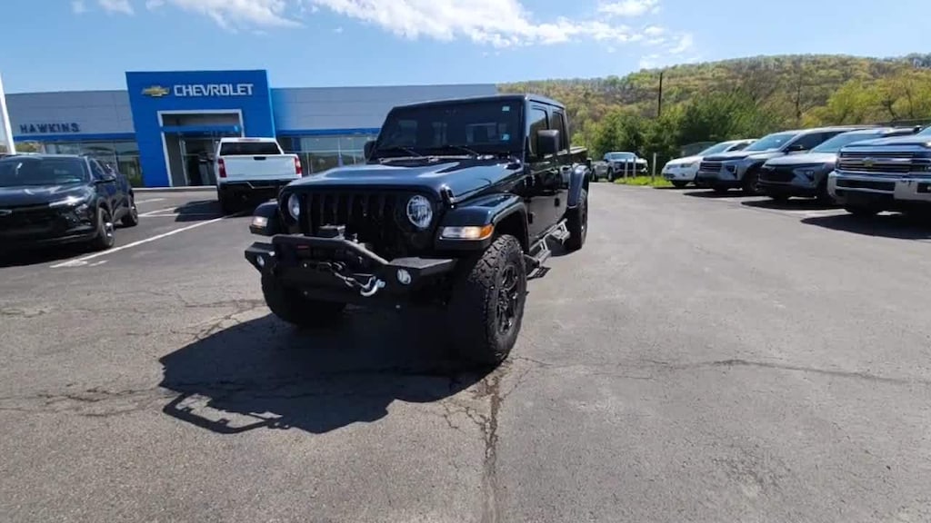 Used 2022 Jeep Gladiator Sport S 4x4 Truck