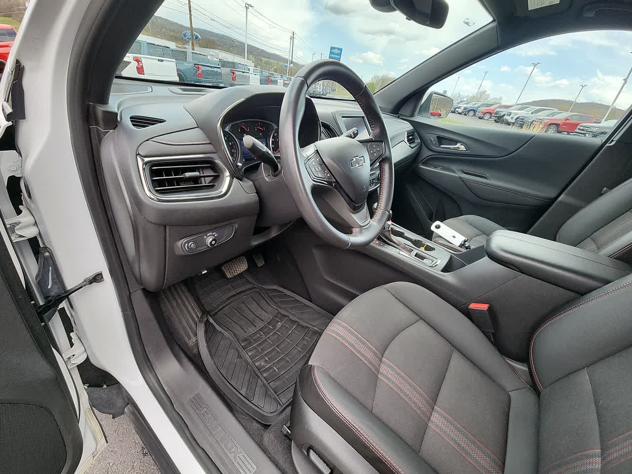 2022 Chevrolet Equinox RS - Photo 10