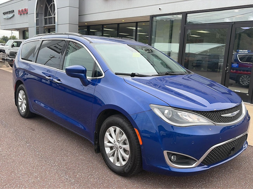 Used 2019 Chrysler Pacifica Touring Plus Van