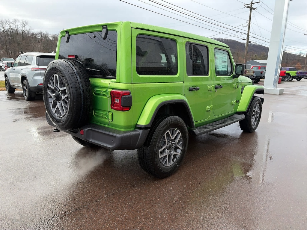 New 2026 Jeep Wrangler 4-DOOR SAHARA Sport Utility