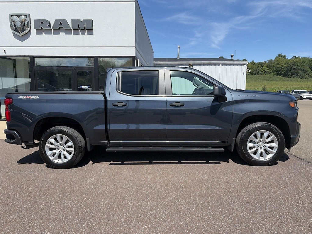 Used 2020 Chevrolet Silverado 1500 Custom Truck