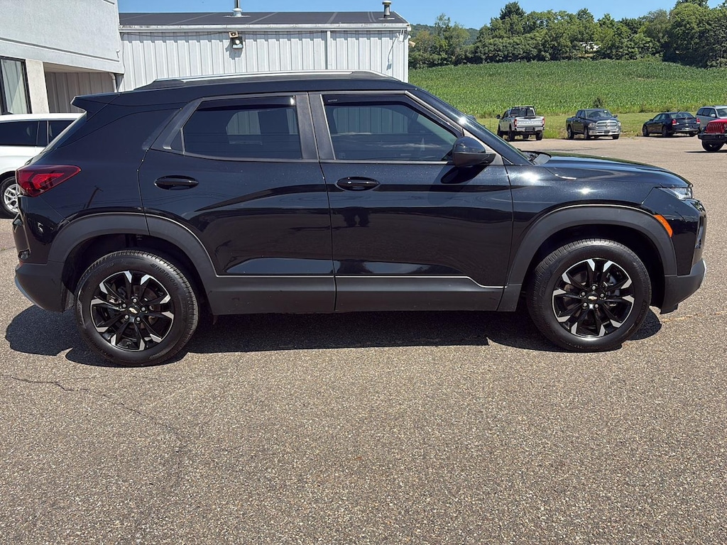 Used 2022 Chevrolet Trailblazer LT SUV