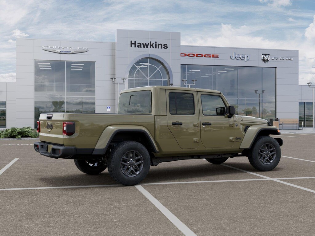 New 2025 Jeep Gladiator SPORT S 4X4 Pickup