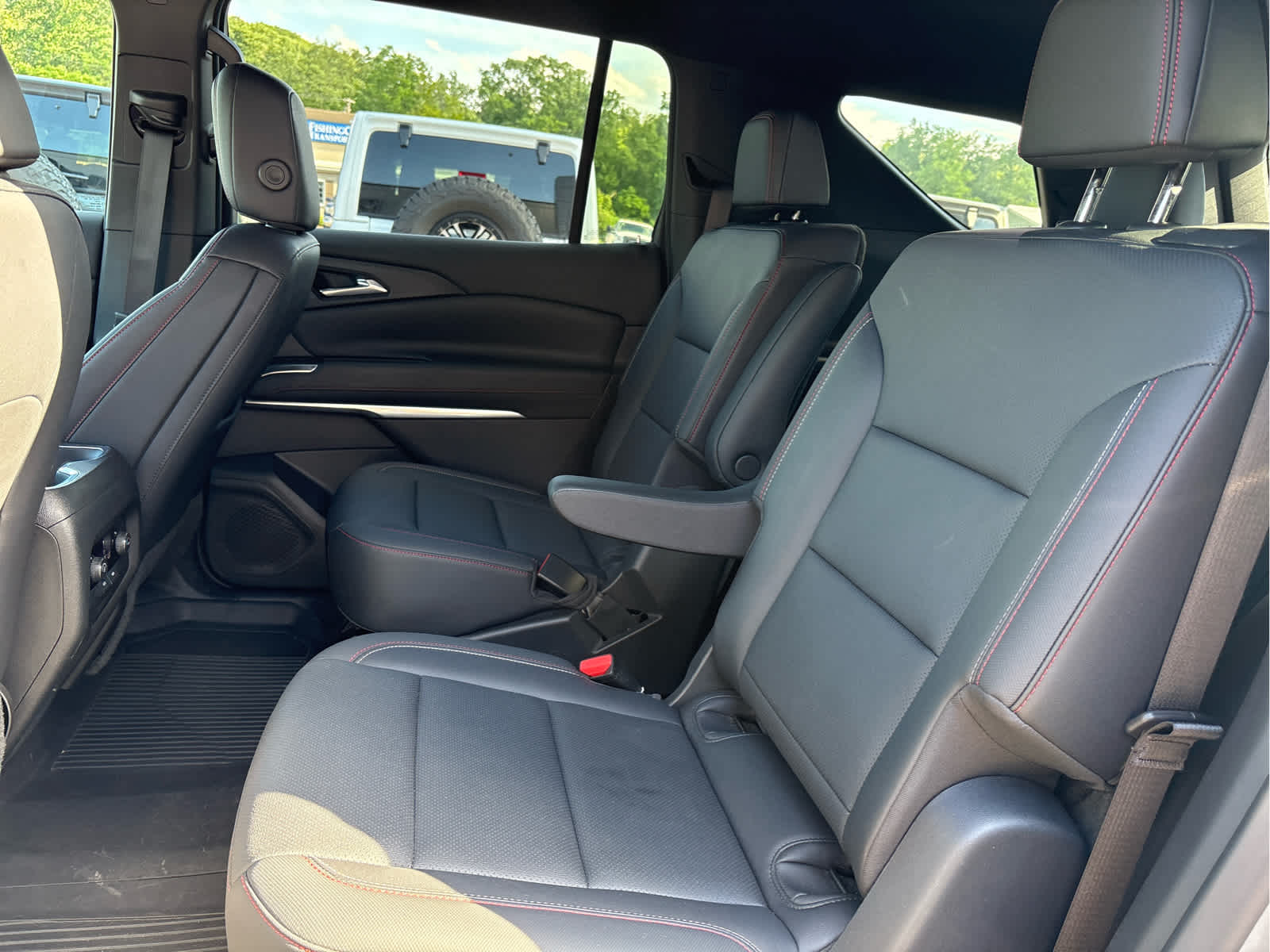 2024 Chevrolet Traverse Z71 - Photo 13
