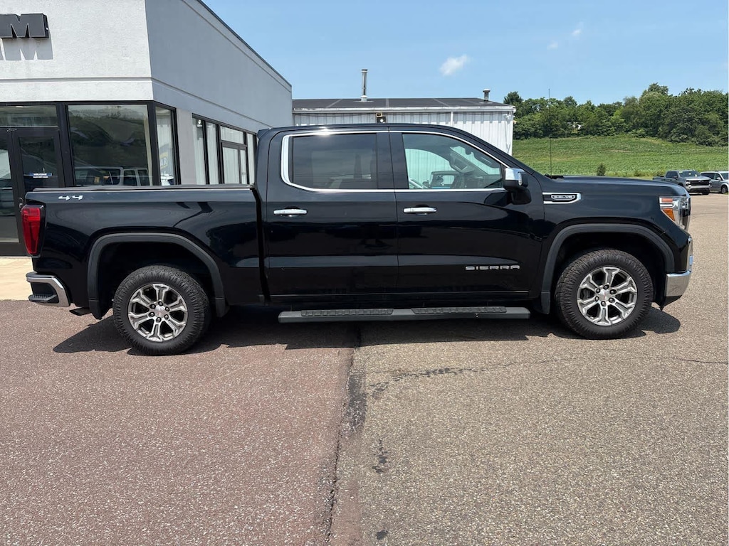 Used 2020 GMC Sierra 1500 SLT Truck
