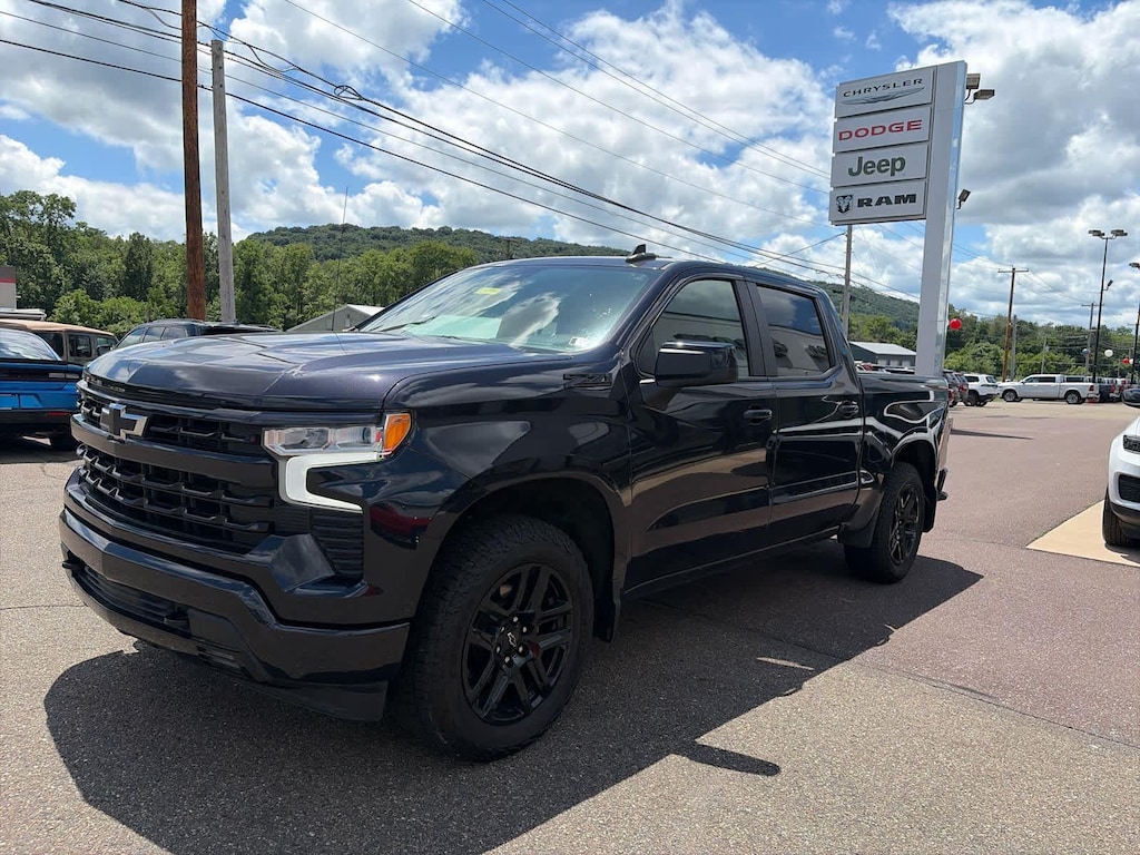 Used 2023 Chevrolet Silverado 1500 RST Truck
