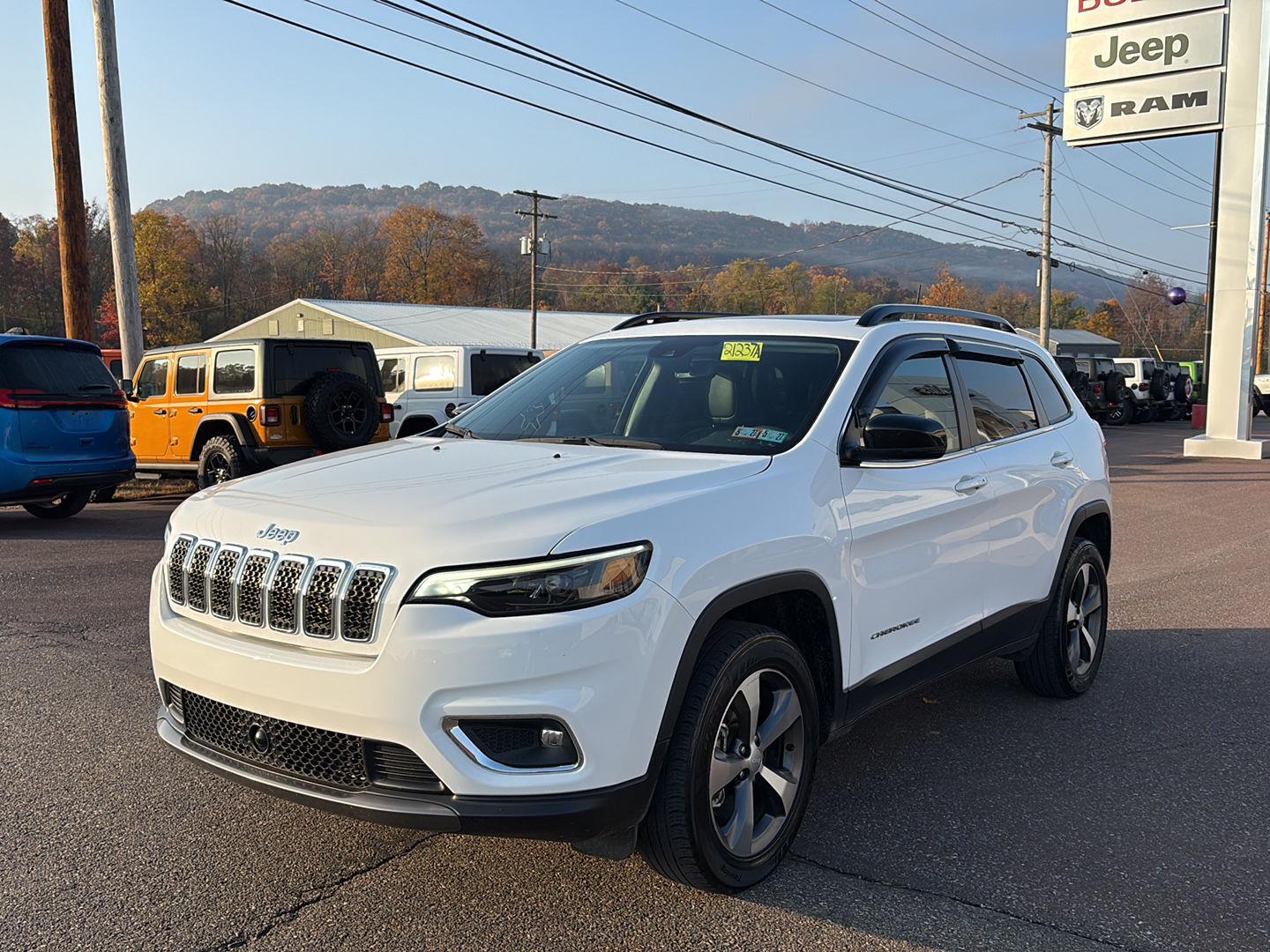 Used 2022 Jeep Cherokee Limited SUV
