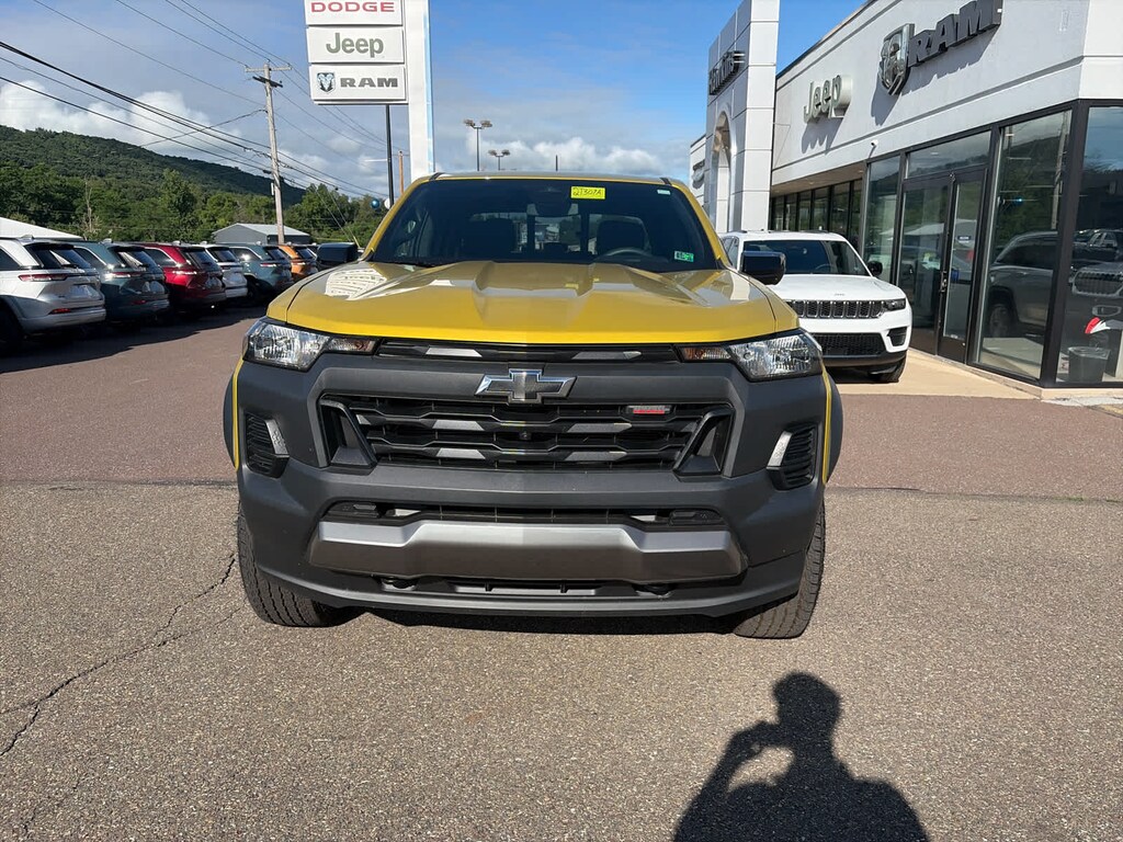 Used 2023 Chevrolet Colorado Trail Boss Truck Crew Cab