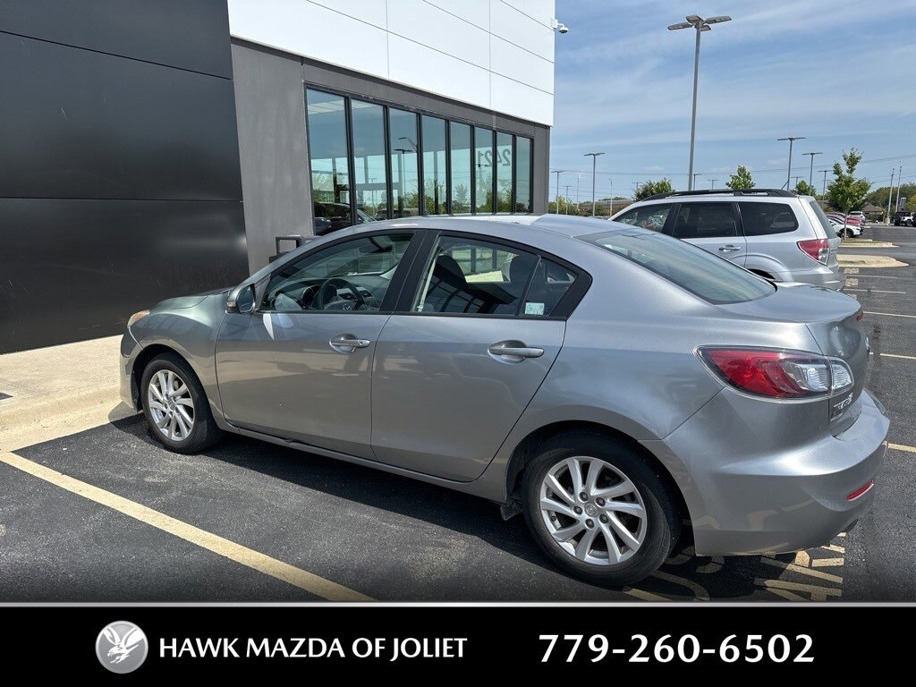 2012 Mazda Mazda3 Touring photo 3