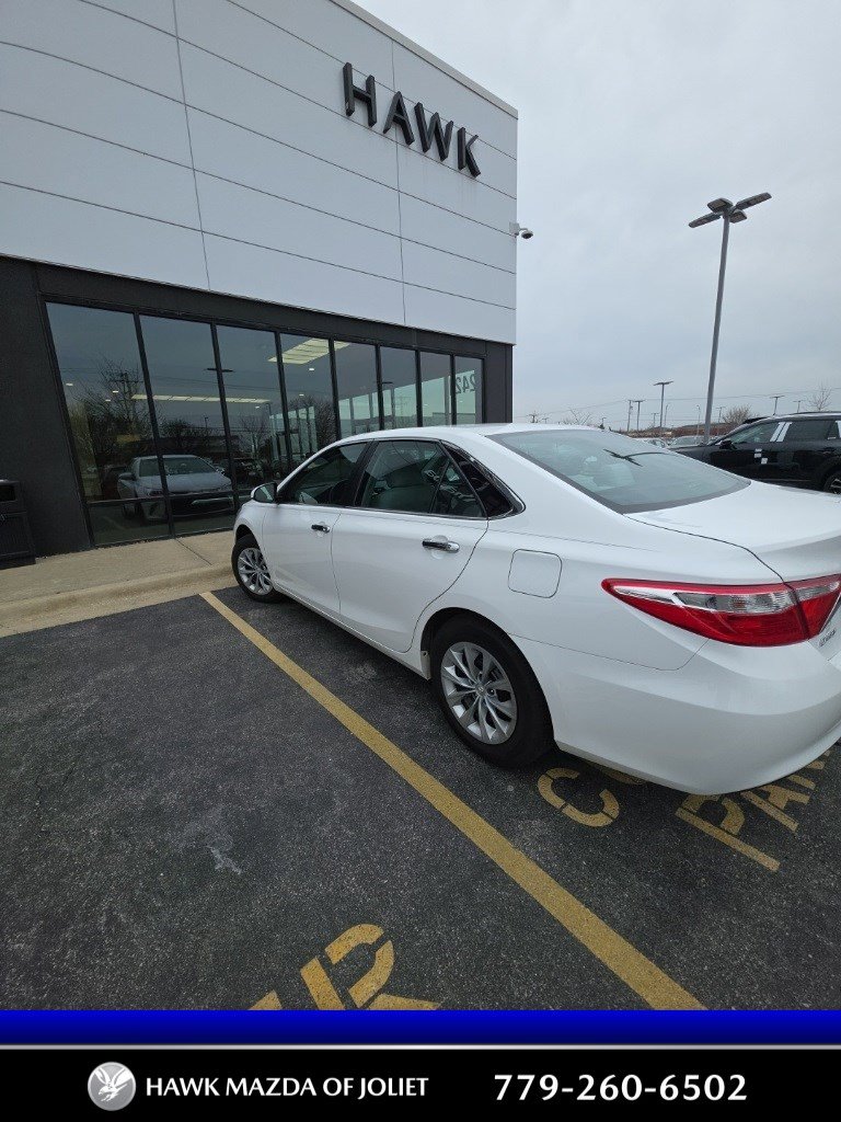 2017 TOYOTA CAMRY - Image 4