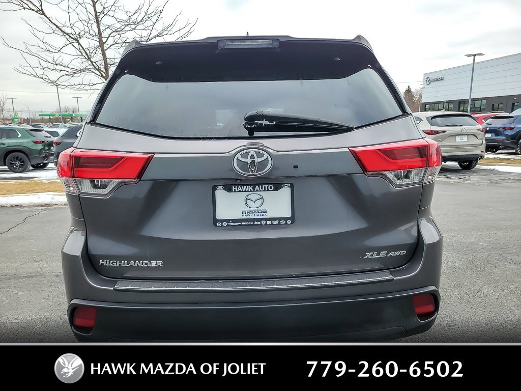 2017 TOYOTA HIGHLANDER - Image 4