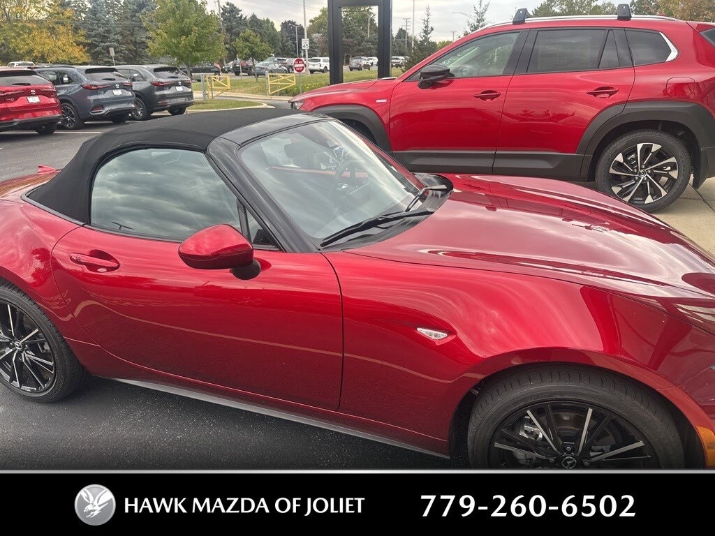 2025 Mazda MX-5 Miata Miata Grand Touring photo 4