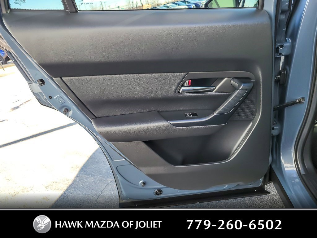 2023 MAZDA CX-50 - Image 18