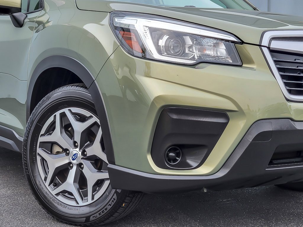 2019 Subaru Forester 2.5i Premium photo 2