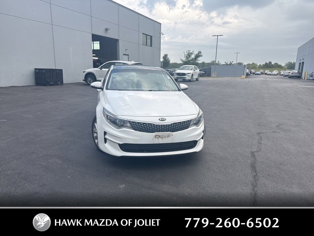 2016 Kia Optima EX photo 2
