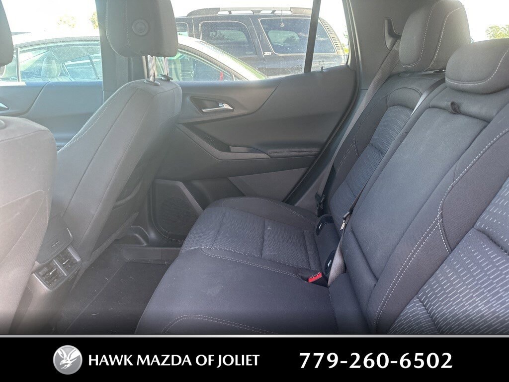 2025 Chevrolet Equinox LT photo 4