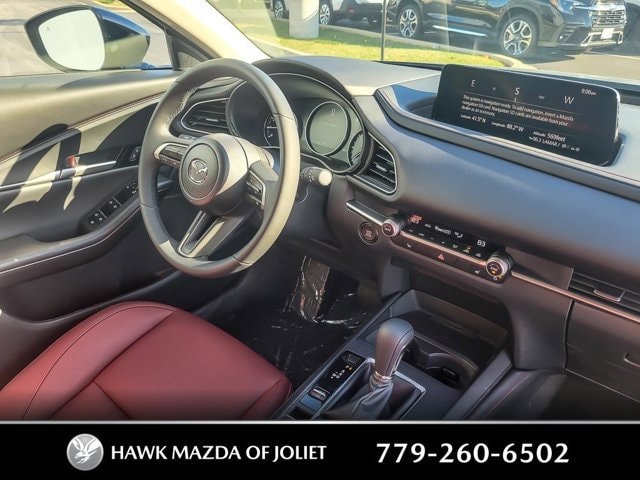 2026 Mazda CX-30 Carbon Edition - Photo 16