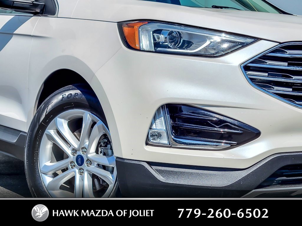 2019 Ford Edge SEL photo 3