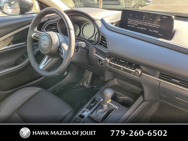 2026 Mazda CX-30 Premium - Photo 17