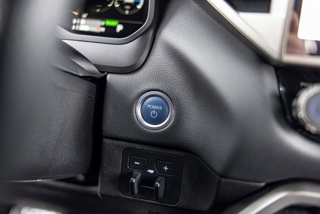 2024 TOYOTA SEQUOIA - Image 29