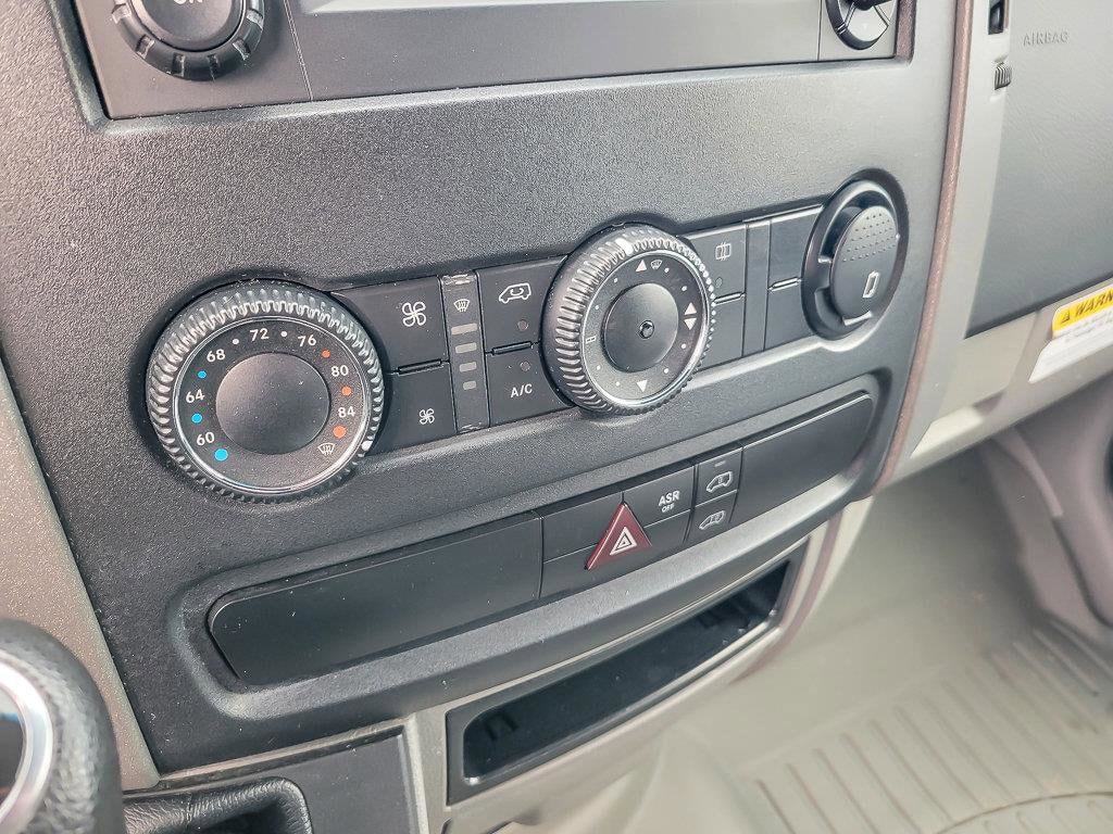 2015 MERCEDES-BENZ SPRINTER - Image 18