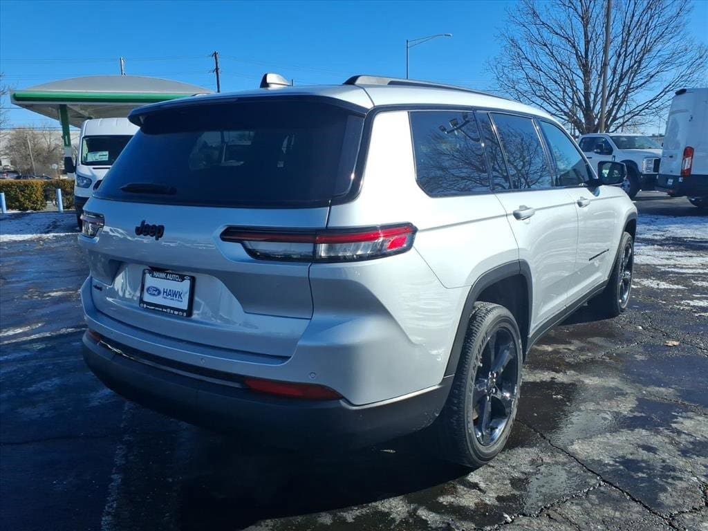 2025 JEEP GRAND CHEROKEE L - Image 7