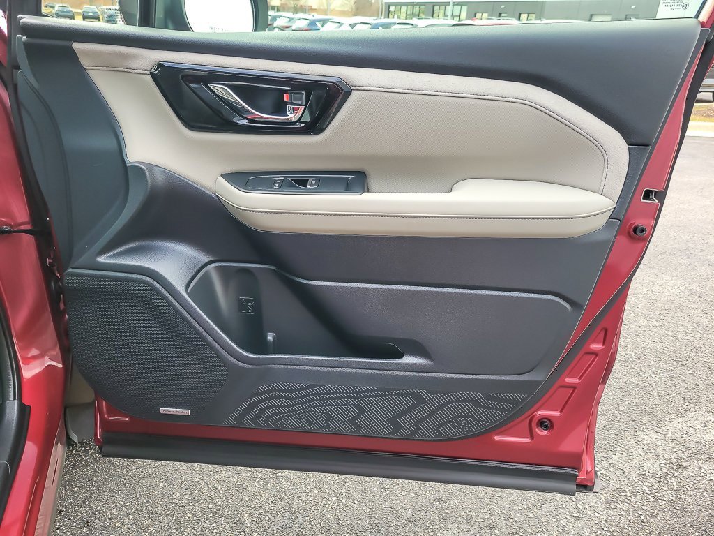 2025 SUBARU FORESTER - Image 22