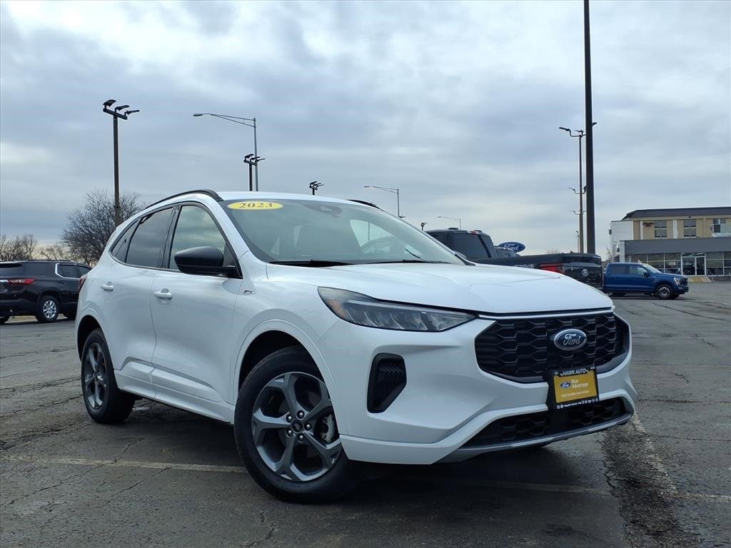 2023 FORD ESCAPE - Image 1