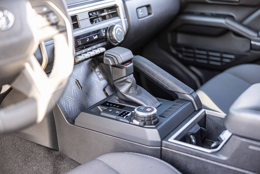 2025 TOYOTA TACOMA - Image 19