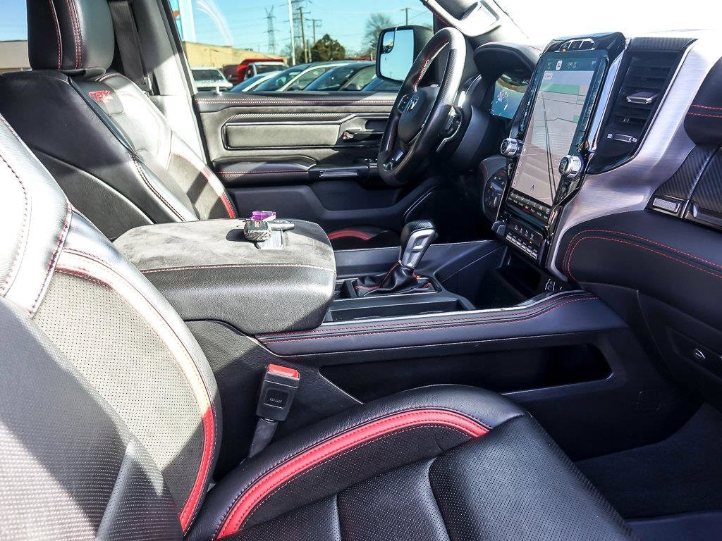 2022 RAM 1500 - Image 32