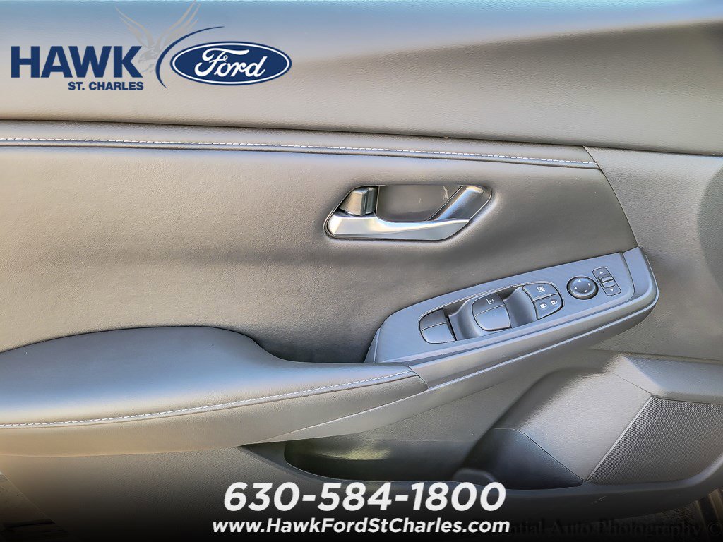 2025 NISSAN SENTRA - Image 16