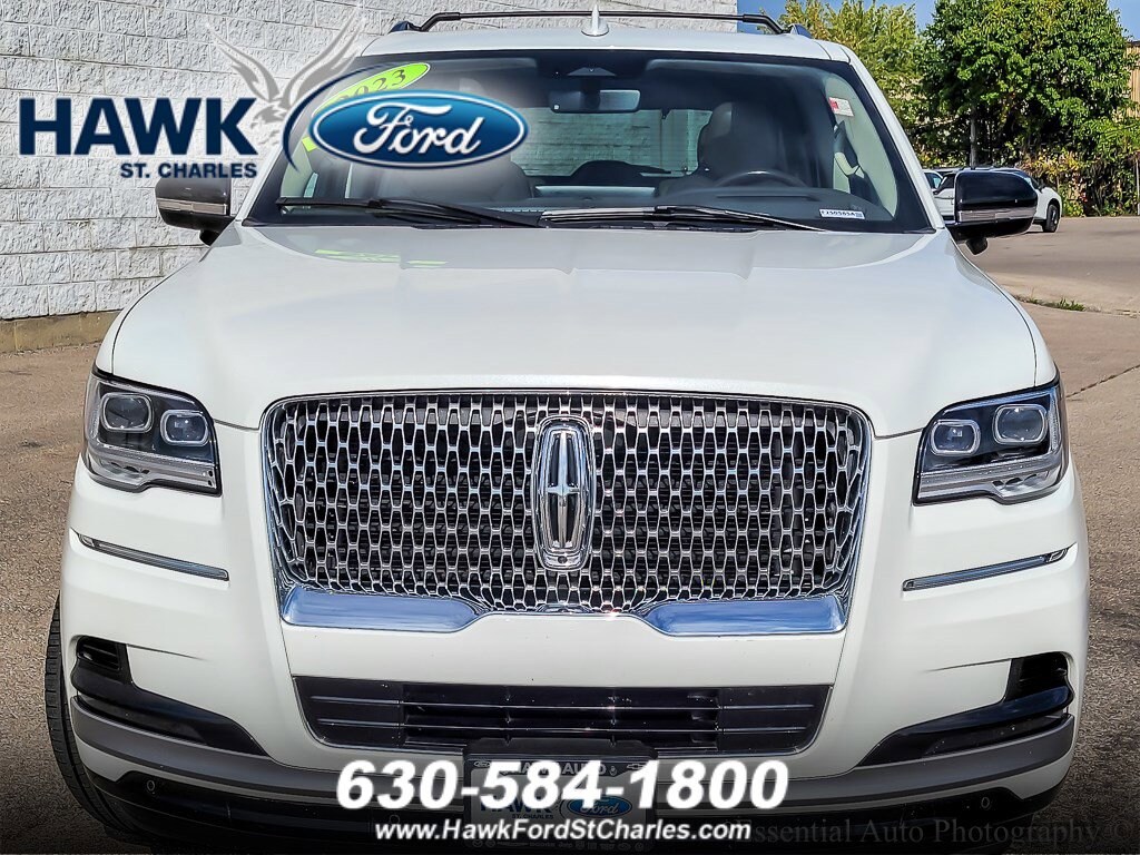 2023 Lincoln Navigator Reserve photo 3