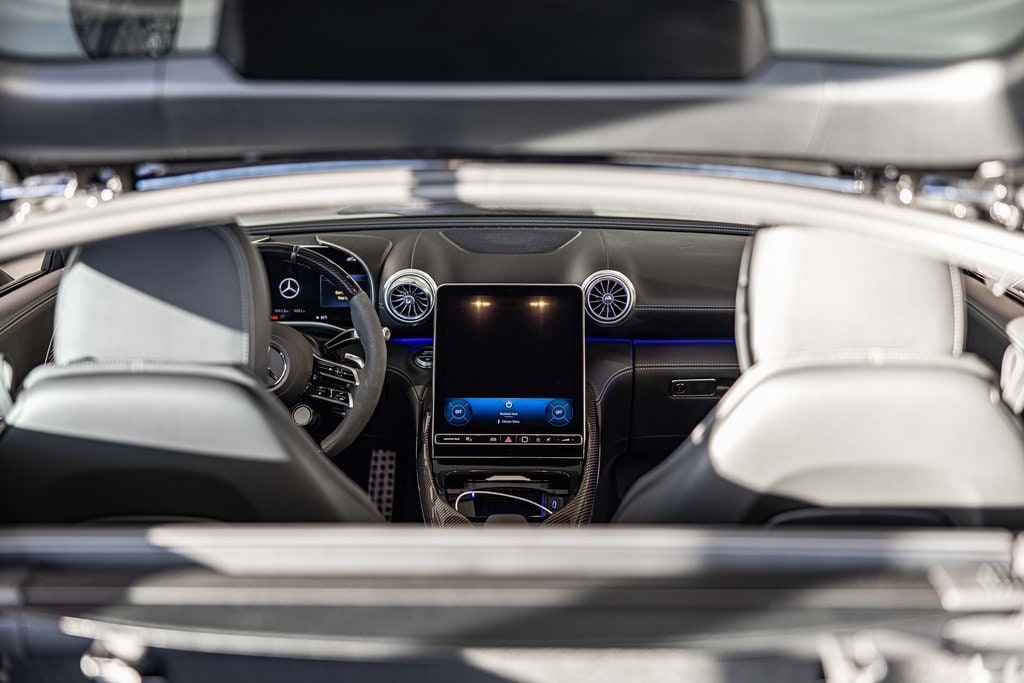 2025 MERCEDES-BENZ AMG GT - Image 18