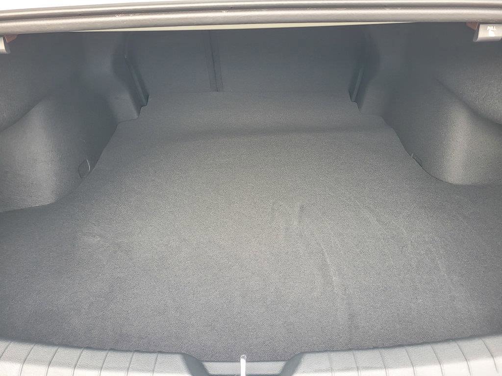 2026 KIA K5 - Image 27