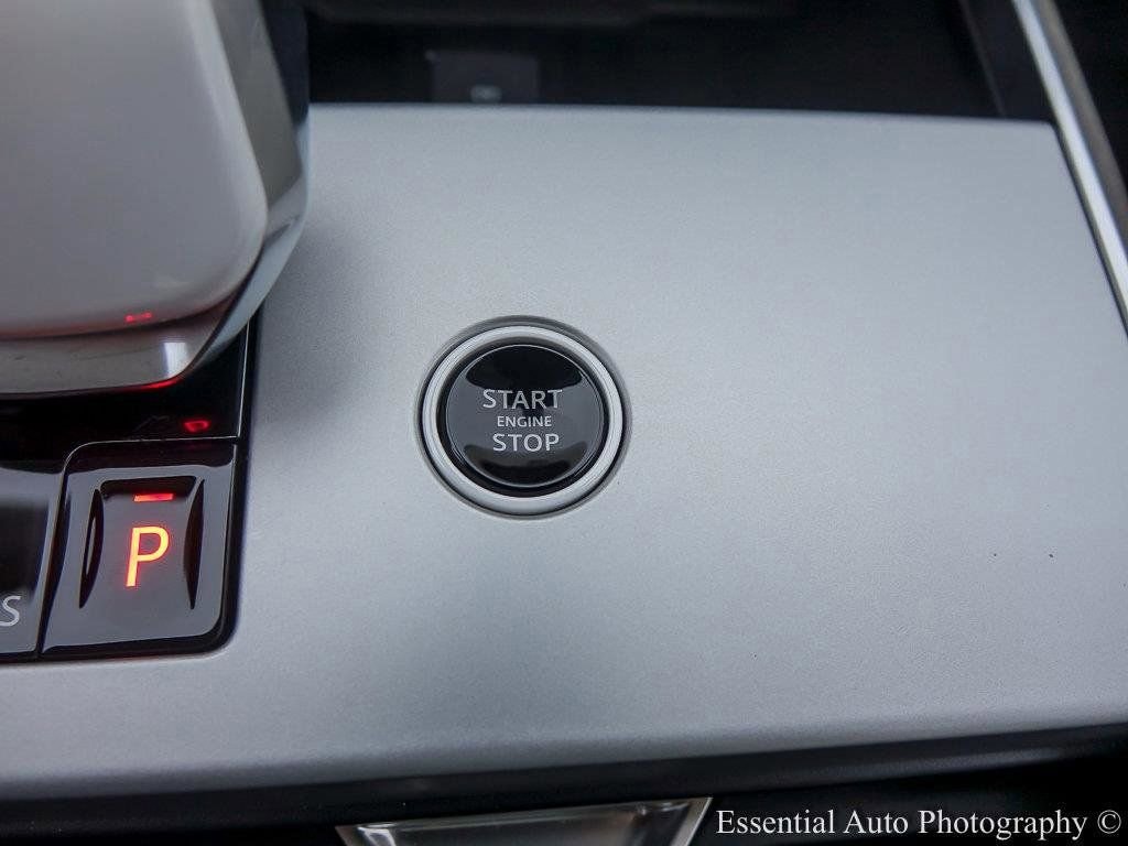 2025 Land Rover Range Rover SV - Photo 18