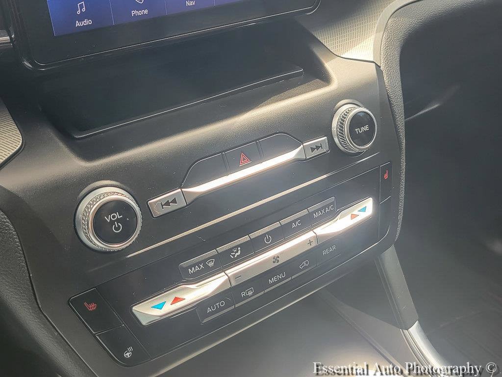 2020 Ford Explorer XLT - Photo 18